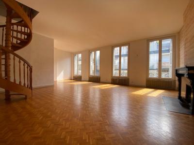 For sale Saint-etienne 5 rooms 161 m2 Loire (42000) photo 0