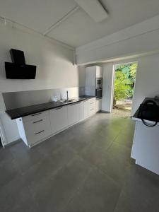 For rent Montagne 5 rooms 120 m2 Reunion (97417) photo 3