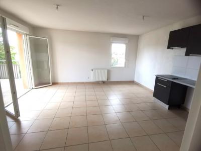 For sale Beziers 3 rooms 61 m2 Herault (34500) photo 4