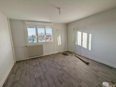 Annonce Location 4 pices Appartement Genelard 71