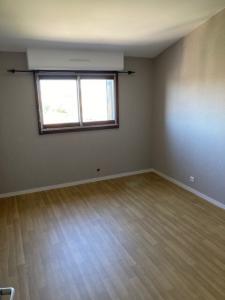 For rent Montauban 5 rooms 134 m2 Tarn et garonne (82000) photo 2