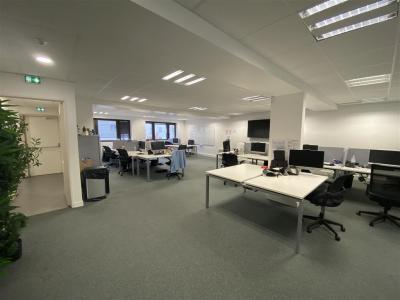 Louer Bureau 269 m2 Neuilly-sur-seine