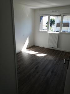 Louer Appartement Parempuyre 740 euros