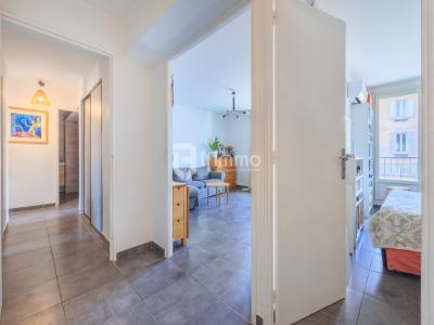 For sale Marseille-10eme-arrondissement 4 rooms 81 m2 Bouches du Rhone (13010) photo 1