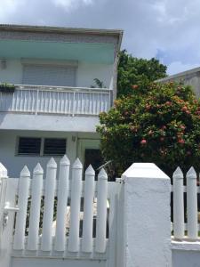 For rent Abymes 2 rooms 37 m2 Guadeloupe (97139) photo 0