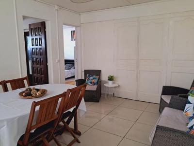 Louer Appartement 37 m2 Abymes