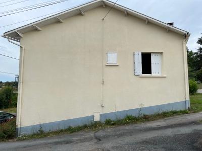 For sale Confolens 5 rooms 123 m2 Charente (16500) photo 2