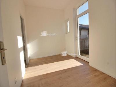 For sale Saint-martin-d'heres 2 rooms 28 m2 Isere (38400) photo 1