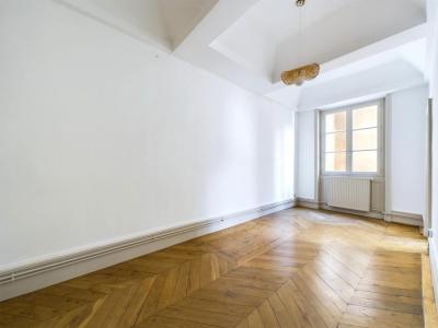 For sale Lyon-2eme-arrondissement 6 rooms 124 m2 Rhone (69002) photo 2