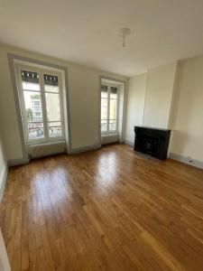 For rent Lyon-4eme-arrondissement 5 rooms 143 m2 Rhone (69004) photo 3