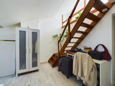 For sale Lyon-3eme-arrondissement 2 rooms 40 m2 Rhone (69003) photo 3