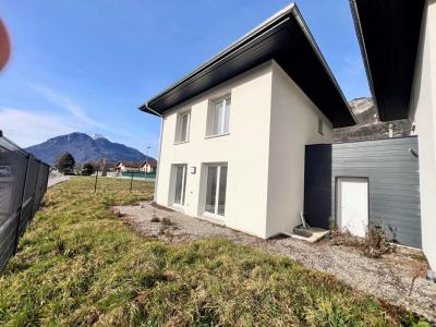 For sale Thyez 4 rooms 97 m2 Haute savoie (74300) photo 0