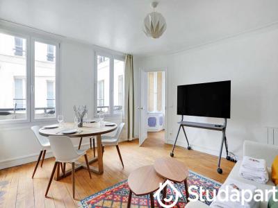 For rent Paris-1er-arrondissement 1 room 44 m2 Paris (75001) photo 4