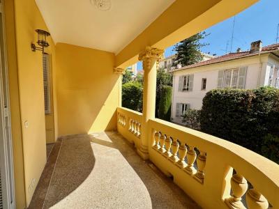 For sale Nice LIBARATION 5 rooms 100 m2 Alpes Maritimes (06100) photo 4