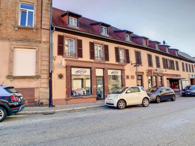 Louer Local commercial 74 m2 Wasselonne