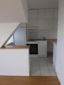 Louer Appartement 35 m2 Saint-cyr-l'ecole