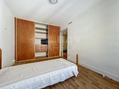 Louer Appartement Lyon-6eme-arrondissement 2300 euros