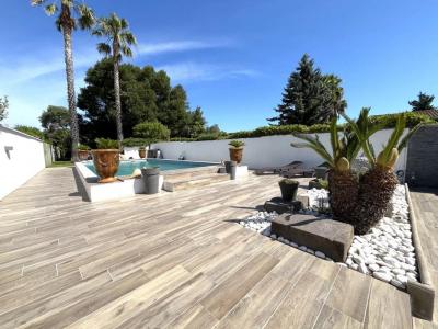 For sale Vias 5 rooms 170 m2 Herault (34450) photo 0