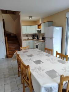 For sale Nivillac 5 rooms 90 m2 Morbihan (56130) photo 3