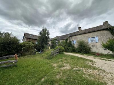 For sale Centres 11 rooms 440 m2 Aveyron (12120) photo 2