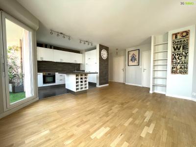 Acheter Appartement 65 m2 Courbevoie