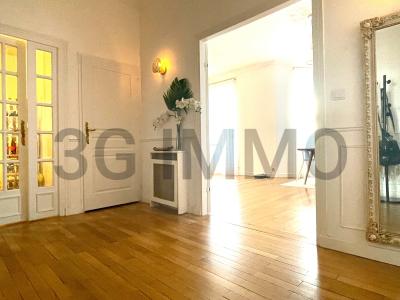 For sale Annecy 4 rooms 91 m2 Haute savoie (74000) photo 3