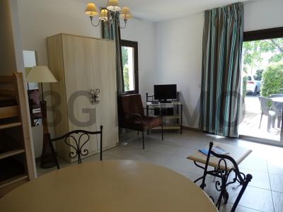 Acheter Appartement 33 m2 Isle-sur-la-sorgue