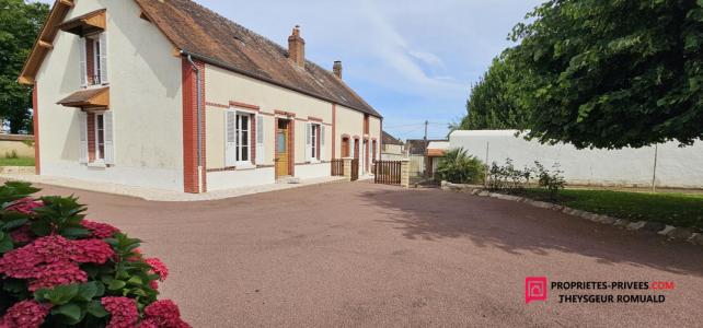 For sale Courtenay 7 rooms 201 m2 Loiret (45320) photo 1