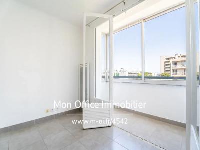 For sale Marseille-5eme-arrondissement 3 rooms 66 m2 Bouches du Rhone (13005) photo 0