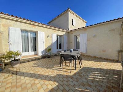 For sale Uzes 5 rooms 142 m2 Gard (30700) photo 2