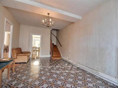 For sale Artenay 6 rooms 139 m2 Loiret (45410) photo 3