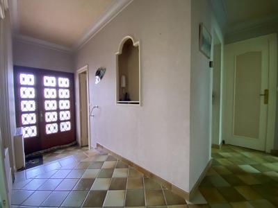 For sale Niort 7 rooms 146 m2 Deux sevres (79000) photo 0