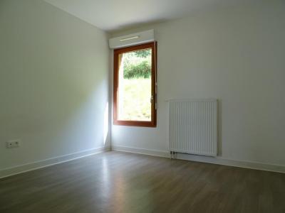 For rent Villeneuve-sur-yonne 3 rooms 71 m2 Yonne (89500) photo 3