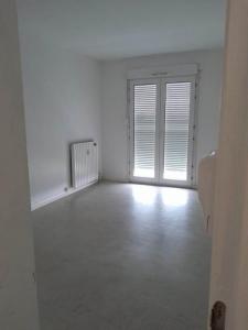 Louer Appartement Saint-andre-les-vergers 527 euros