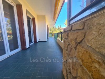 For sale Bandol 4 rooms 88 m2 Var (83150) photo 1