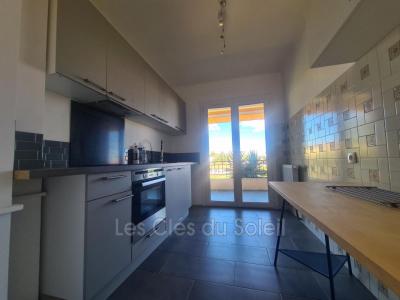 For sale Bandol 4 rooms 88 m2 Var (83150) photo 2