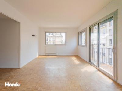 For sale Marseille-8eme-arrondissement 3 rooms 92 m2 Bouches du Rhone (13008) photo 0