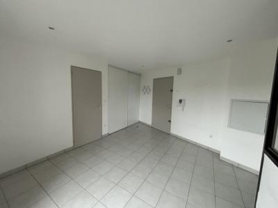 For rent Nantes 2 rooms 39 m2 Loire atlantique (44300) photo 1