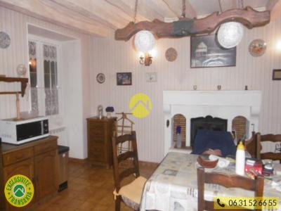 For sale Blanc 4 rooms 71 m2 Indre (36300) photo 1