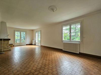 For sale Angers 5 rooms 123 m2 Maine et loire (49000) photo 0