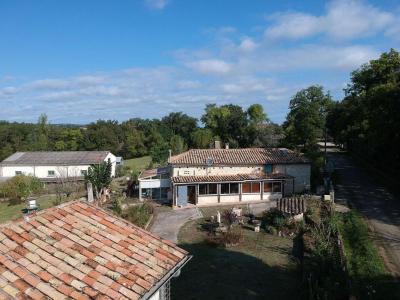 For sale Caussade 10 rooms 165 m2 Tarn et garonne (82300) photo 1