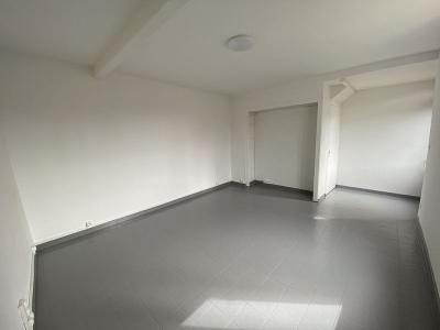 For rent Boen 4 rooms 85 m2 Loire (42130) photo 4