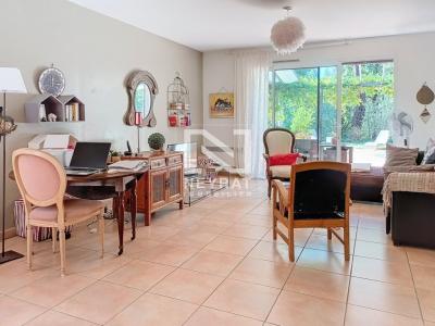 For sale Saint-paul-en-foret 5 rooms 135 m2 Var (83440) photo 3