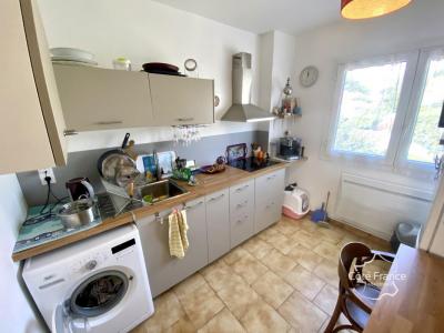 For sale Montpellier 3 rooms 59 m2 Herault (34070) photo 2