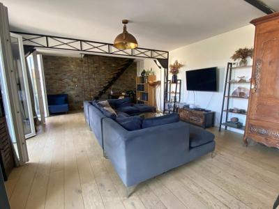 For sale Floirac 4 rooms 128 m2 Gironde (33270) photo 1