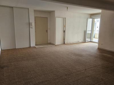 For sale Montauban 4 rooms 92 m2 Tarn et garonne (82000) photo 0