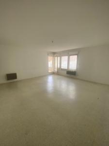 Louer Appartement Saint-andre-les-vergers 896 euros