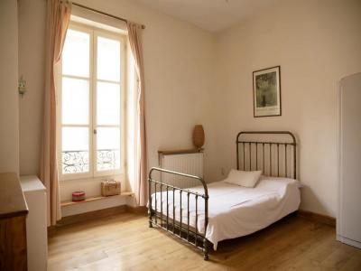 For sale Arles 5 rooms 165 m2 Bouches du Rhone (13200) photo 4