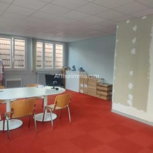 Annonce Location Commerce Saint-vit 25