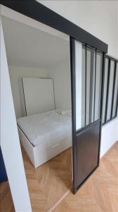 For rent Courbevoie 2 rooms 38 m2 Hauts de Seine (92400) photo 0